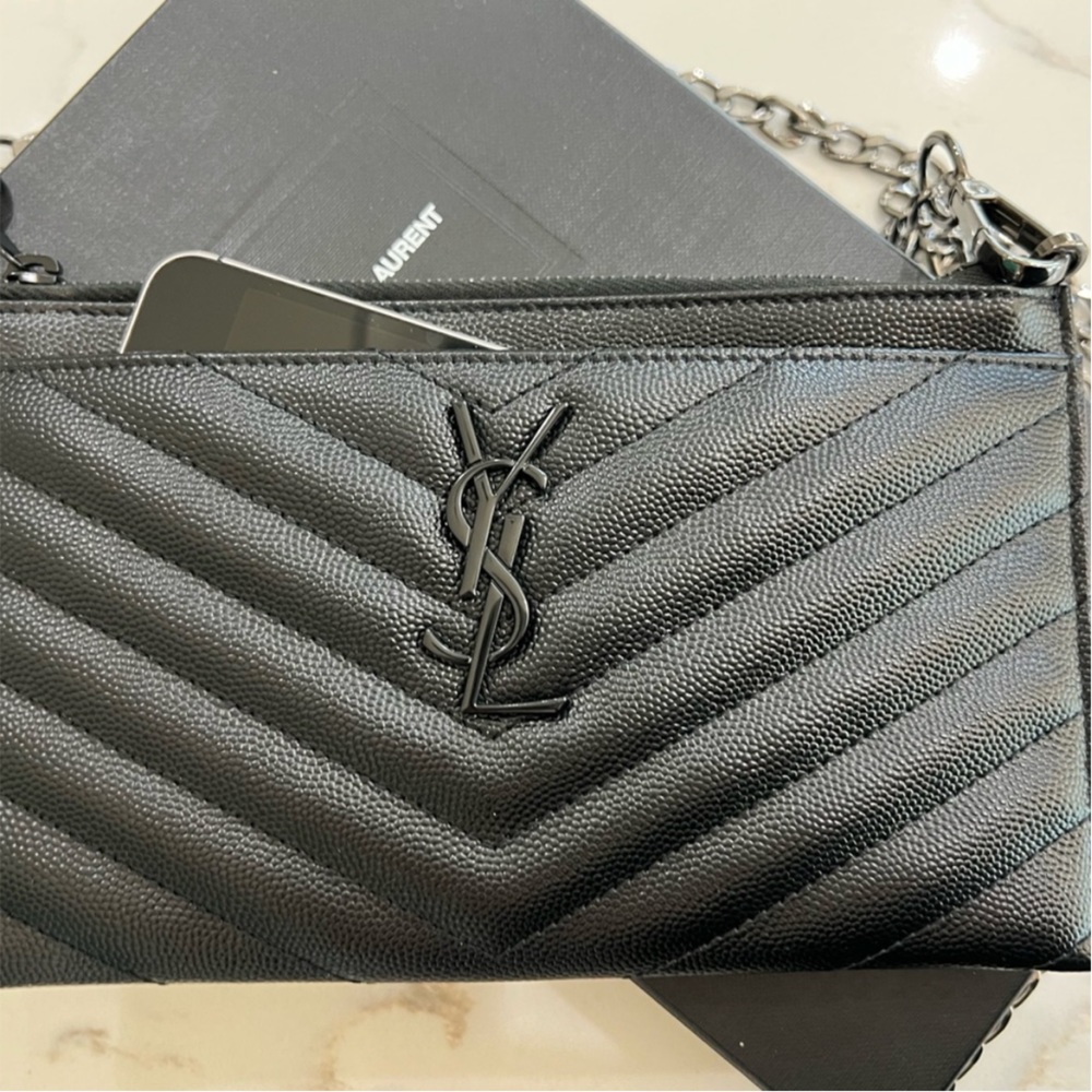 New Yves Saint Laurent black monogram clutch / crossbody - Picture 12 of 13